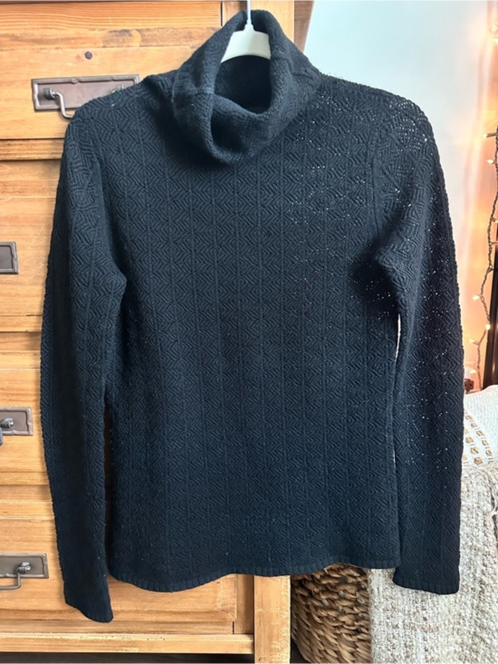 Sutton Cashmere Black Textured Turtleneck Sweater